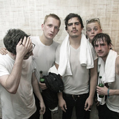 Kraftklub - List pictures