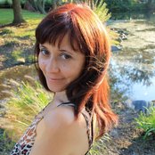 Adrienne Pierce - List pictures