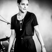 Savages - List pictures