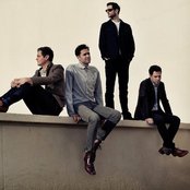 Keanu - List pictures