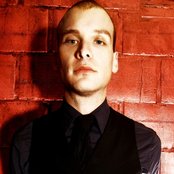 Matt Skiba - List pictures