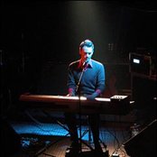 Dustin O'halloran - List pictures