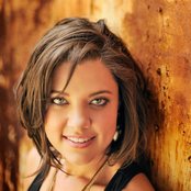 Amber Lawrence - List pictures