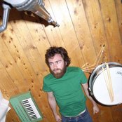 Liam Finn - List pictures