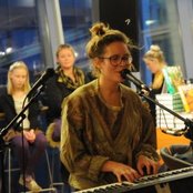 Sóley - List pictures