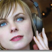 Kat Edmonson - List pictures