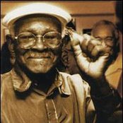 Ibrahim Ferrer - List pictures