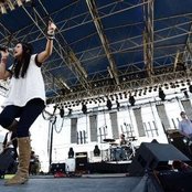Kari Jobe - List pictures