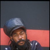 Johnny Clarke - List pictures