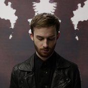 Jaymes Young - List pictures