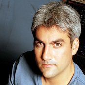 Taylor Hicks - List pictures