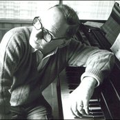 Ennio Morricone - List pictures