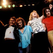 Foreigner - List pictures