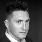 Akos - List pictures