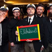 Elakelaiset - List pictures