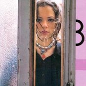 Natalia Lafourcade - List pictures