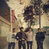 Spill Canvas - List pictures