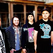 Close Your Eyes - List pictures