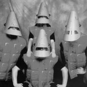 Aviador Dro - List pictures