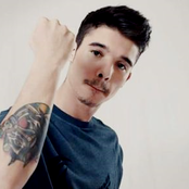 Moreno - List pictures