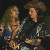 Mother Love Bone - List pictures