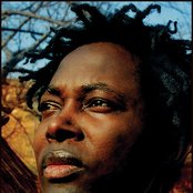 Lokua Kanza - List pictures