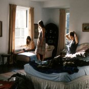 Au Revoir Simone - List pictures