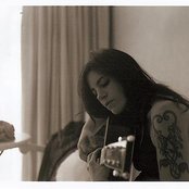 Terra Naomi - List pictures