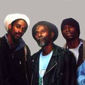 Midnite - List pictures