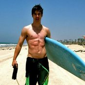 Travis Garland - List pictures