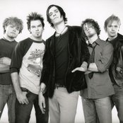Hinder - List pictures