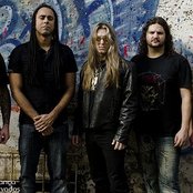 Almah - List pictures