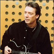 Steve Hackett - List pictures