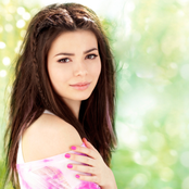 Miranda Cosgrove - List pictures