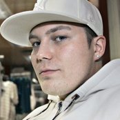 Cheek - List pictures