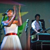 Bomba Estéreo - List pictures