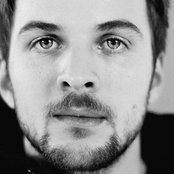 Nils Frahm - List pictures