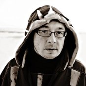 Johan Sara Jr. - List pictures