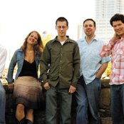 Clumsy Lovers - List pictures