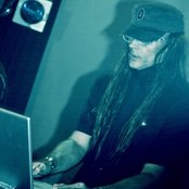 Download - List pictures