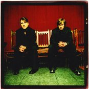 The Gutter Twins - List pictures