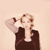 Leslie Clio - List pictures