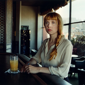 Holly Herndon - List pictures