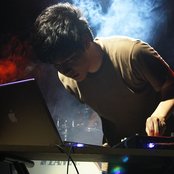 Nosaj Thing - List pictures