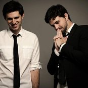 Mako - List pictures