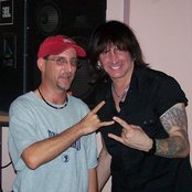 Michael Angelo - List pictures