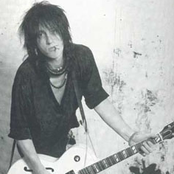 Izzy Stradlin - List pictures