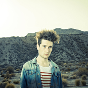 Bastille - List pictures