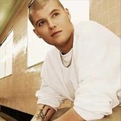 Daniel Merriweather - List pictures