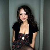 Melissa O'neil - List pictures